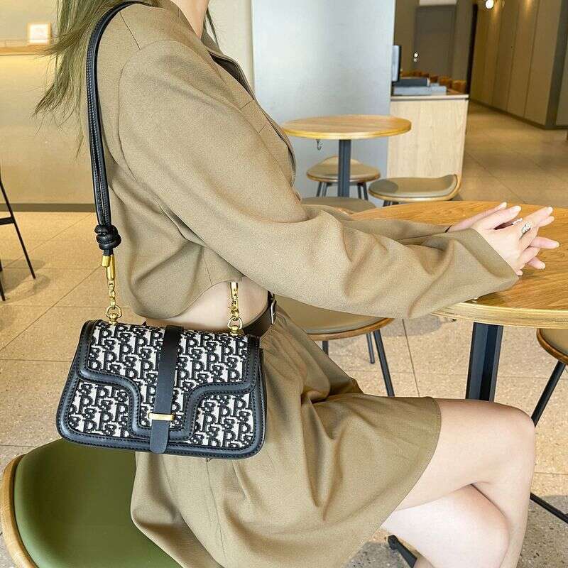 Women's Bags Fashionable Underarm New Women's Letter Embroidered Small Square Texture Spliced Single Shoulder Crossbody Bag