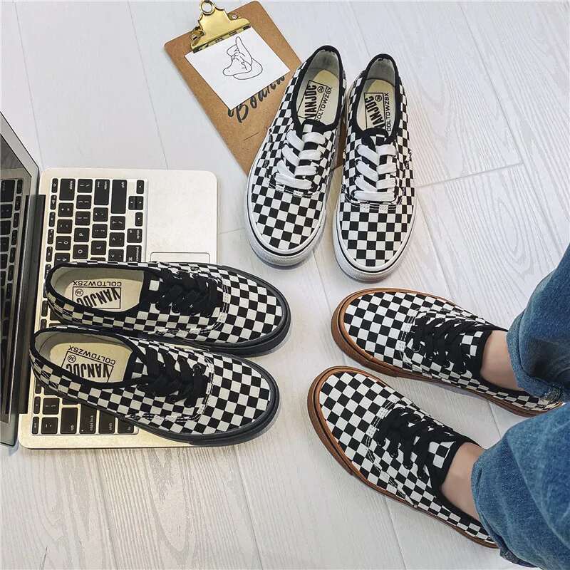 2025 Black And White Checkered Canvas Designer Shoes For Men Free Shipping Women S New Comfortable Couple Board Fashionable Niche High Quality Breatha