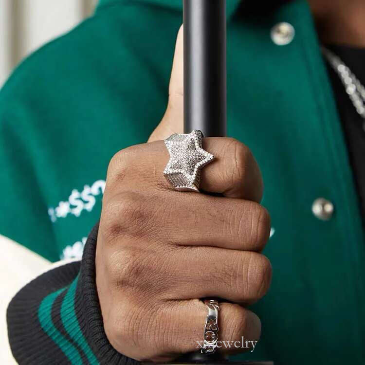 Customized fashion sterg sier star shape VVS moissanite dia ring top quality for Hip hop Mens life