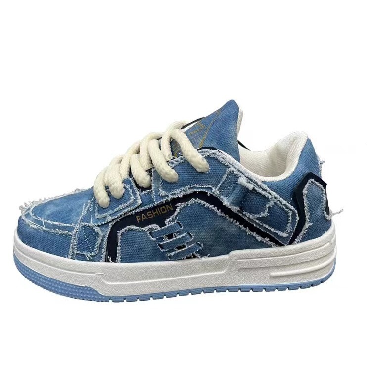 2025 Men Free Shipping S New Hip Hop Style Broken Cowboy Splicing Training Shoes Unique Niche Fashion Designer Popular Sports Board Outdoor Skateboard