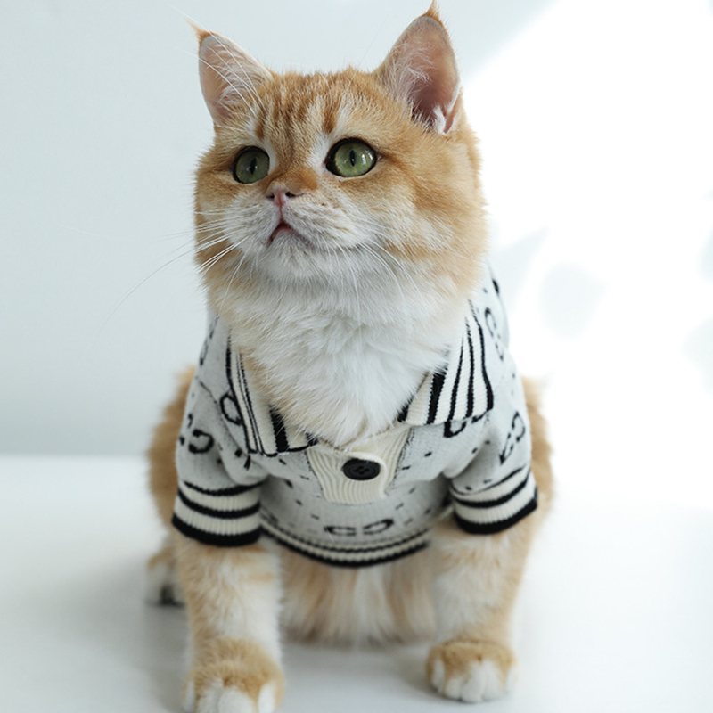 Designer Polo Sweater, Classic Knitwear Fleece Winter Dog Clothes Boy Girl, Christmas Holiday Warm Pet Outfits Apparel, White Back M Y282