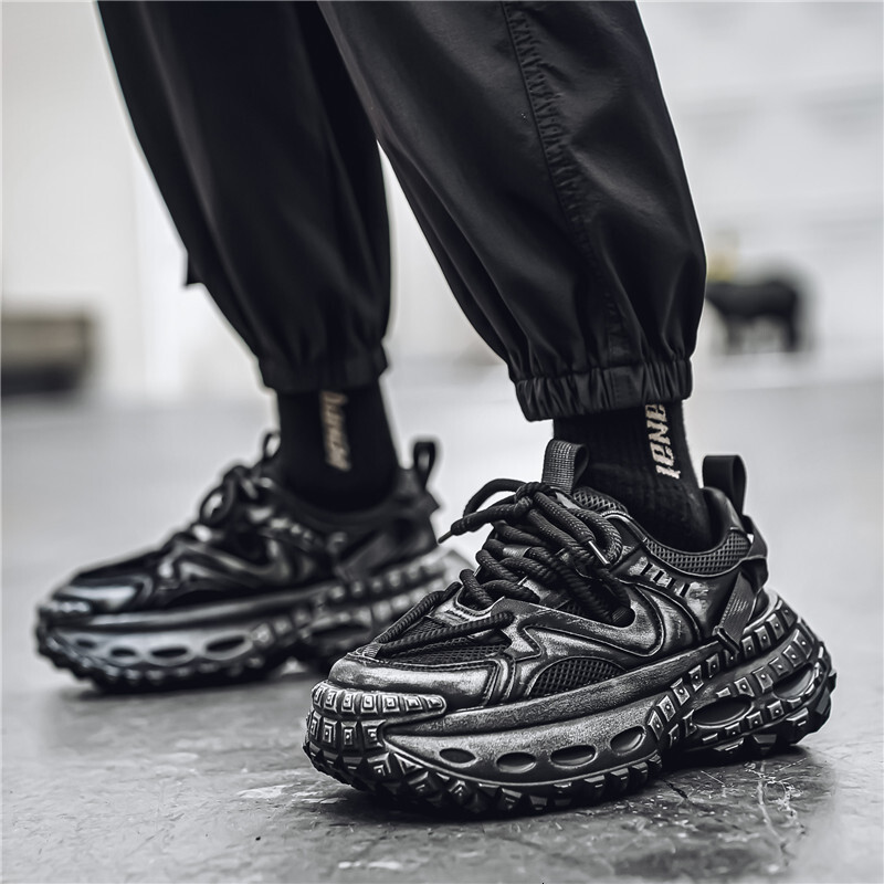 Tire Sole Anti Slip Sports Designer 2025 New Fashion Men S Outdoor Leisure Shoes Street High Quality Trendy Board Free Shipping Jogging