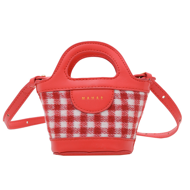 Small women's new ins fashion dia check NEW crossbody small fresh mini portable bucket bag 2025s