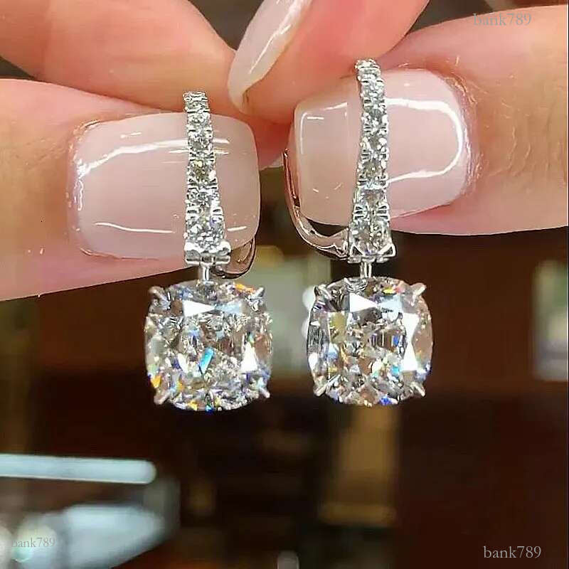 2024 Women's Fashion Dangle Earrings Elegant Luxury Jewelry 925 Sterling Silver Cushion Shape 5A Cubic Zircon CZ Diamond Party Niche OL Women Dro