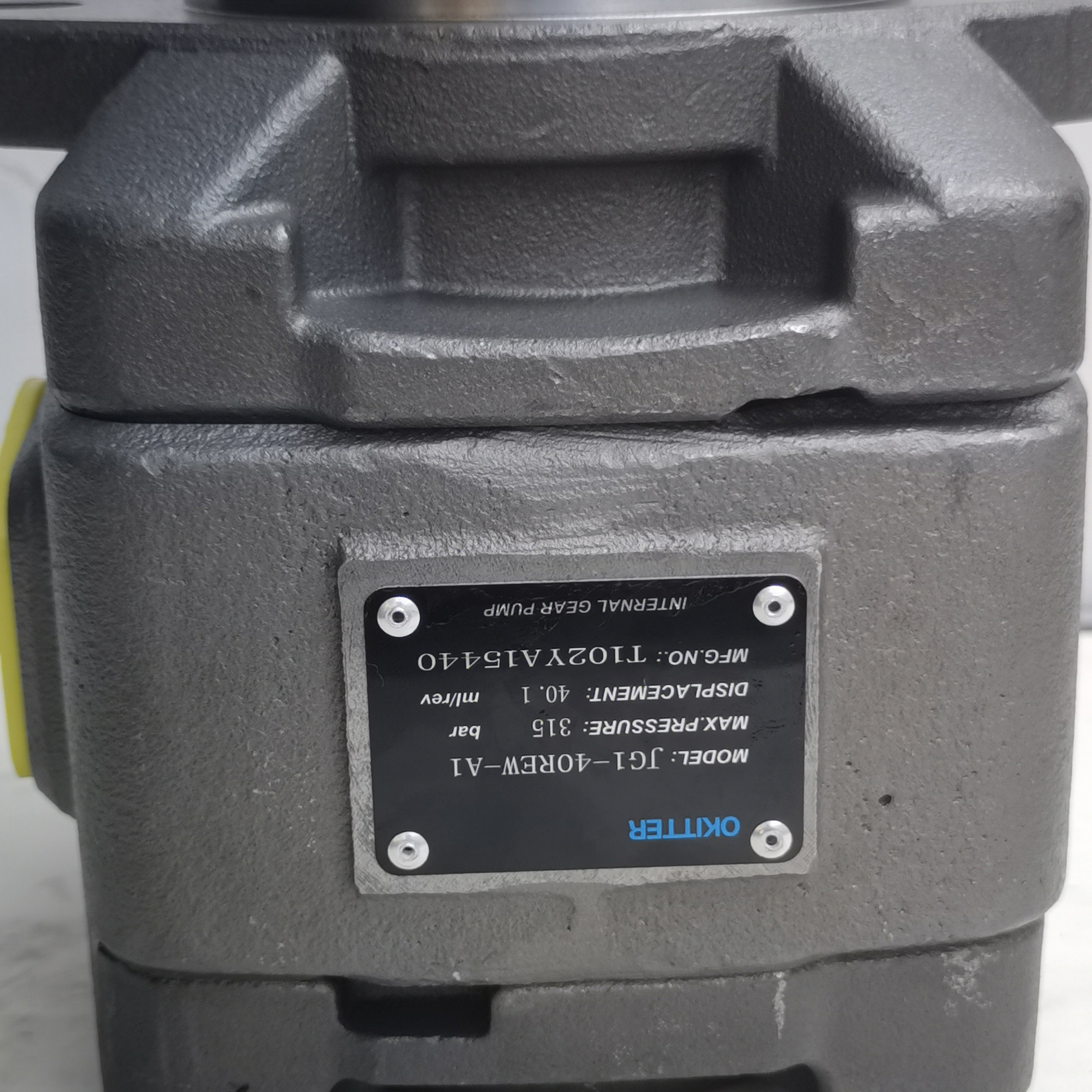 Low noise oil pump suitable for precision equipment and cross-border popular products