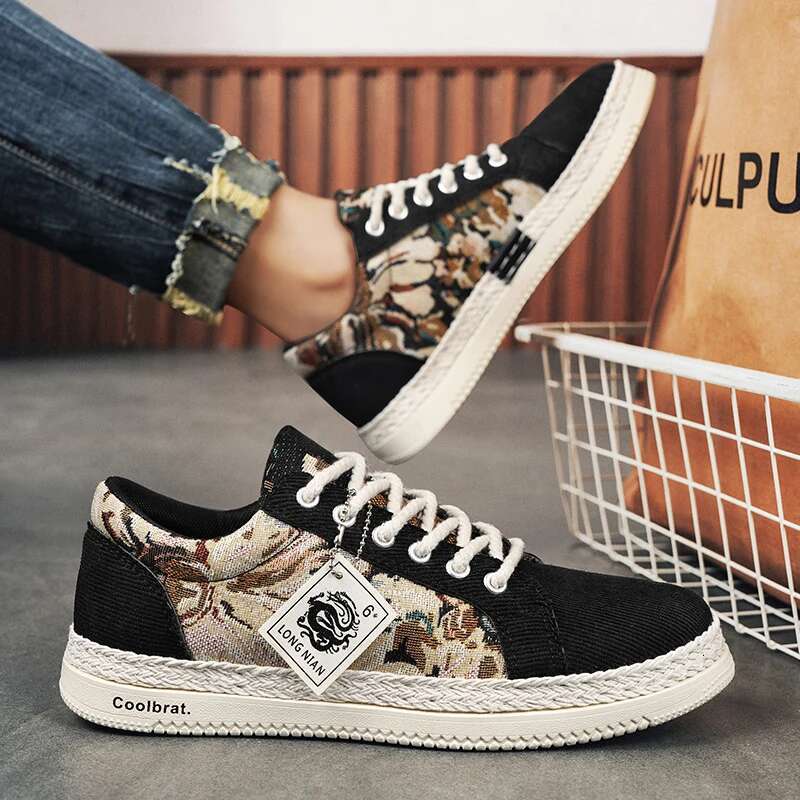 2025 Summer New Men S Running Shoes Hiking Leather Casual Cricket Fashion Designer Trendy Board Free Shipping Comfortable Skateboarding