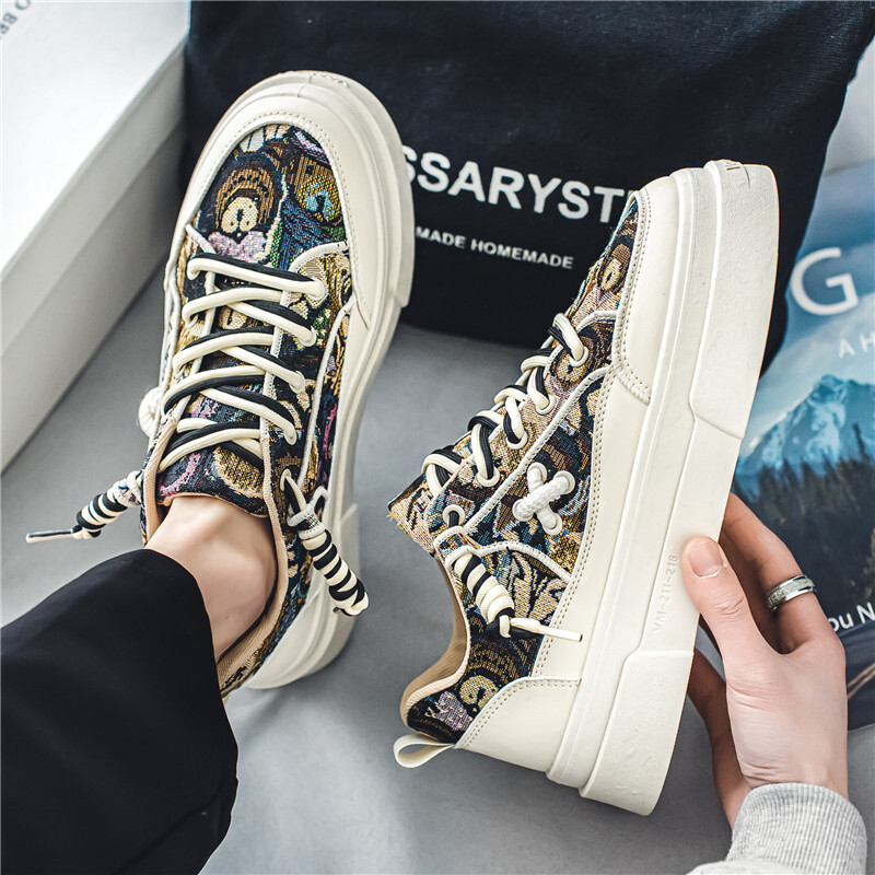 Men s canvas shoes 2025S original designer fashion new style breathable casual board shoes high quality fabric thick sole niche sports shoes outdoor s