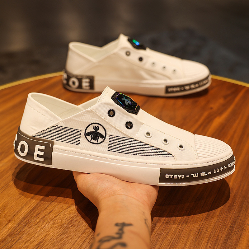 2025 Summer New Men S Casual Canvas Board Fashion Designer Light Luxury Shoes Multi Functional Pedal Little Honey White Outdoor Free Shipping Non Spor