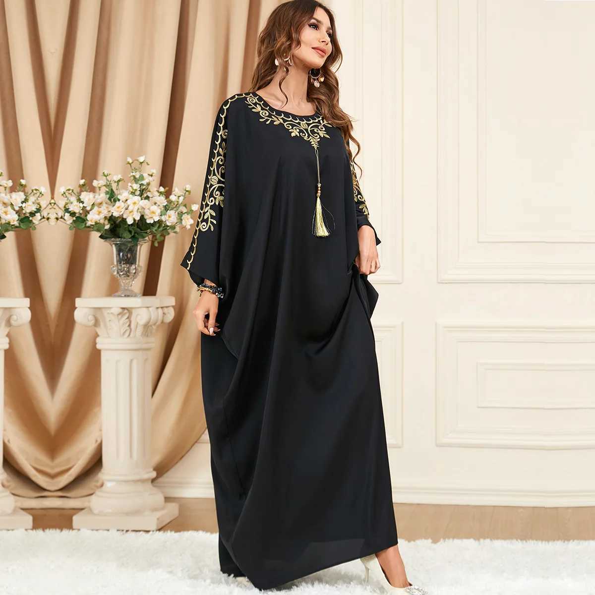 Modest slim Batwing Sve Tassel Embroidery Ktan Apricot Corban Eid Al Adha Party Evening Dress Moroccan Turkey Dubai Abaya W250310