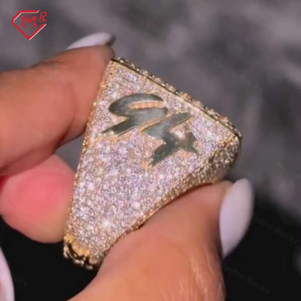 Hip Hop Men Custom Letter Name Sterg Sier Iced Out Moissanite Ring