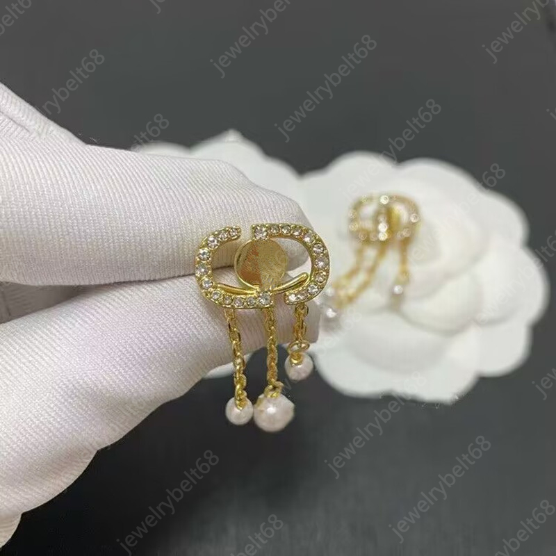 designer for woman 2025 new letter tassel studded pearl pendant front and back fashion temperament Gold Plated earrings