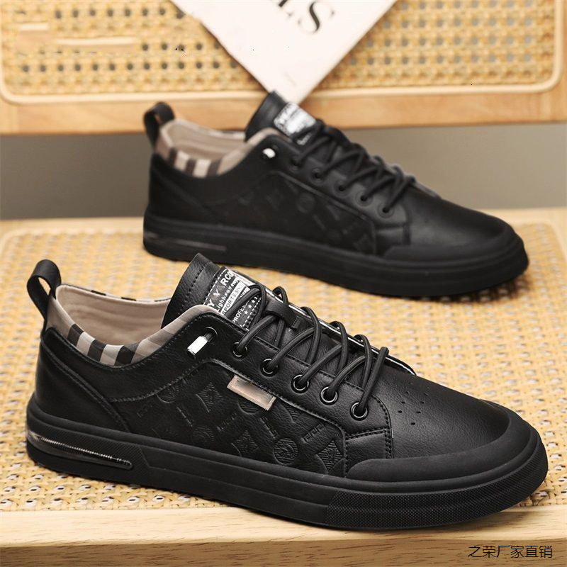 Men s Summer Breathable 2025 New Fashion Designer White Shoes Board Shoes Multi Functional Leisure Summer Sports Thin Edition Sports Shoes Skateboardi