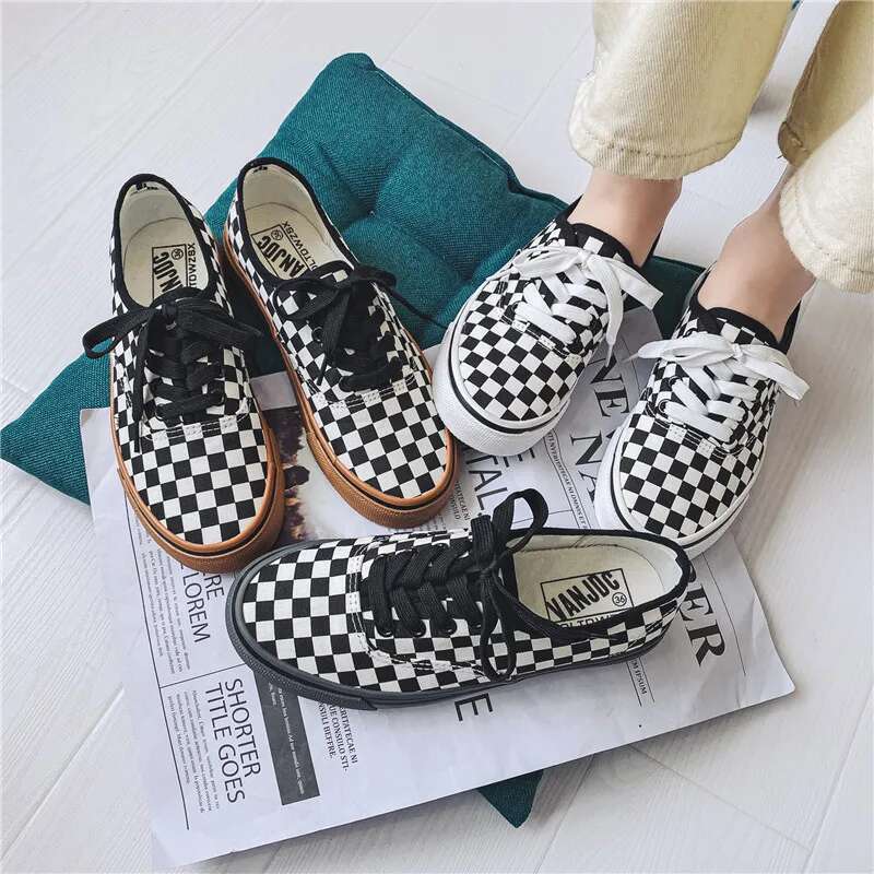 2025 Black And White Checkered Canvas Designer Shoes For Men Free Shipping Women S New Comfortable Couple Board Fashionable Niche High Quality Breatha