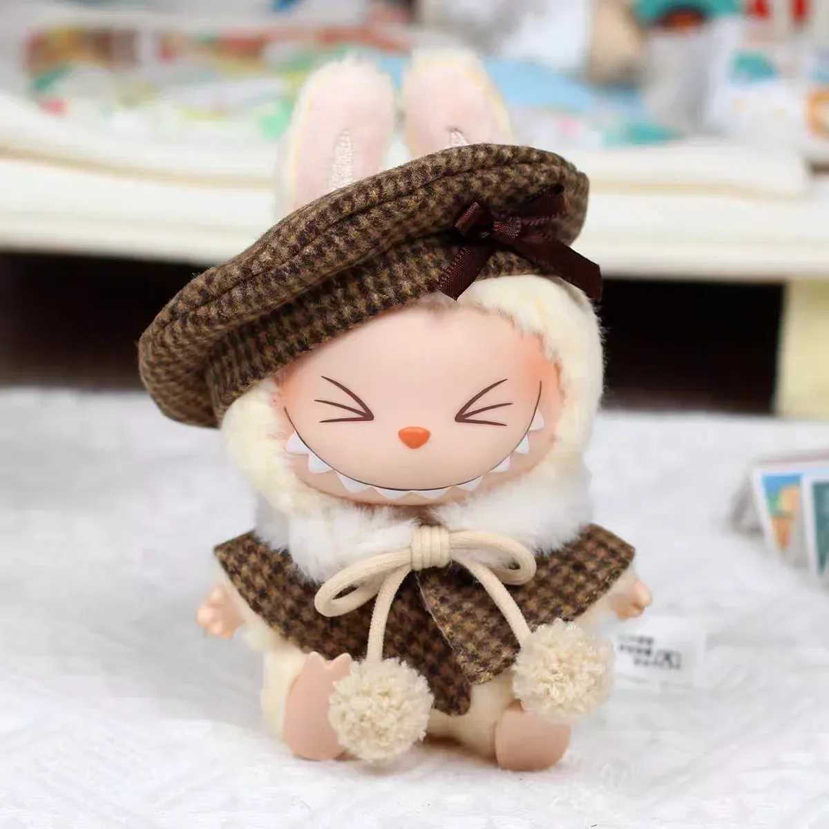 For 15cm Cute Labubu V1 V2 Mini Dolls Stylish Grid retro Cape With Beret Set Labubu Clothes Outfit Labubu Ropa Clothing GiftC250310