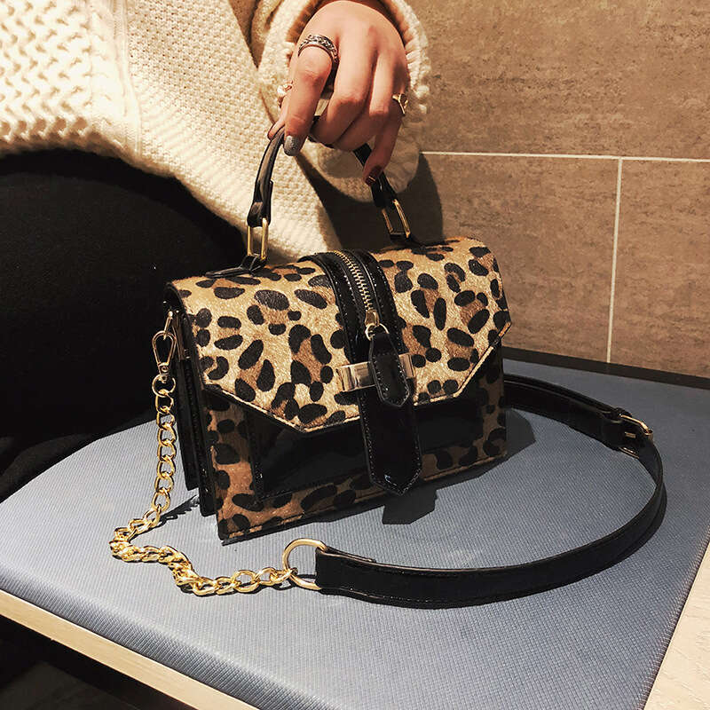 Women's Bags Selected Spring Women's New Fashion Handbag Classic Leopard Pattern Chain Small Square Versatile Crossbody Bag