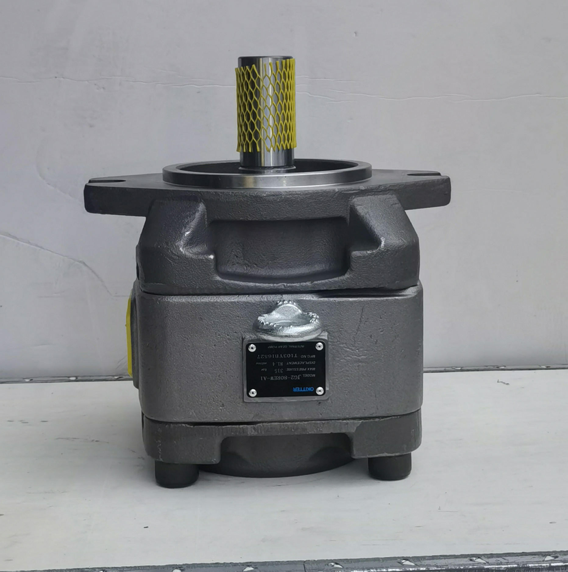Industrial grade oil pump super pressure output global direct shipping