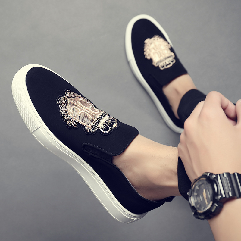 Shoes Versatile Casual Free Shipping Fashion Designer High Quality Board Embroidered Breathable Soft Bottom One Step Lazy Outdoor Sports