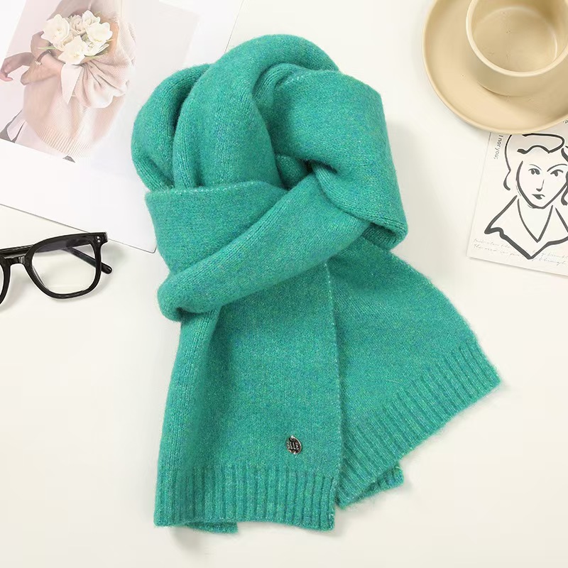 K091 2025 Korean winter new knitted scarf wool warm yarn all-match solid color neck accessories wholesale