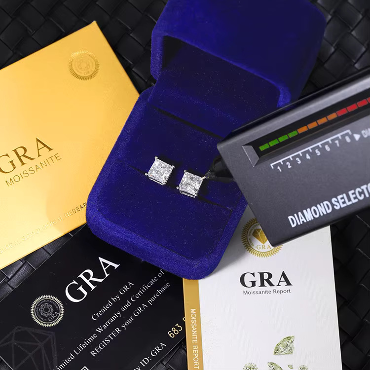 Fashion RTS Square Moissanite Earrings Jewelry 925 Silver Gold Plated Princess Cut Men Women Ring VVS Moissanite Stud Earrings