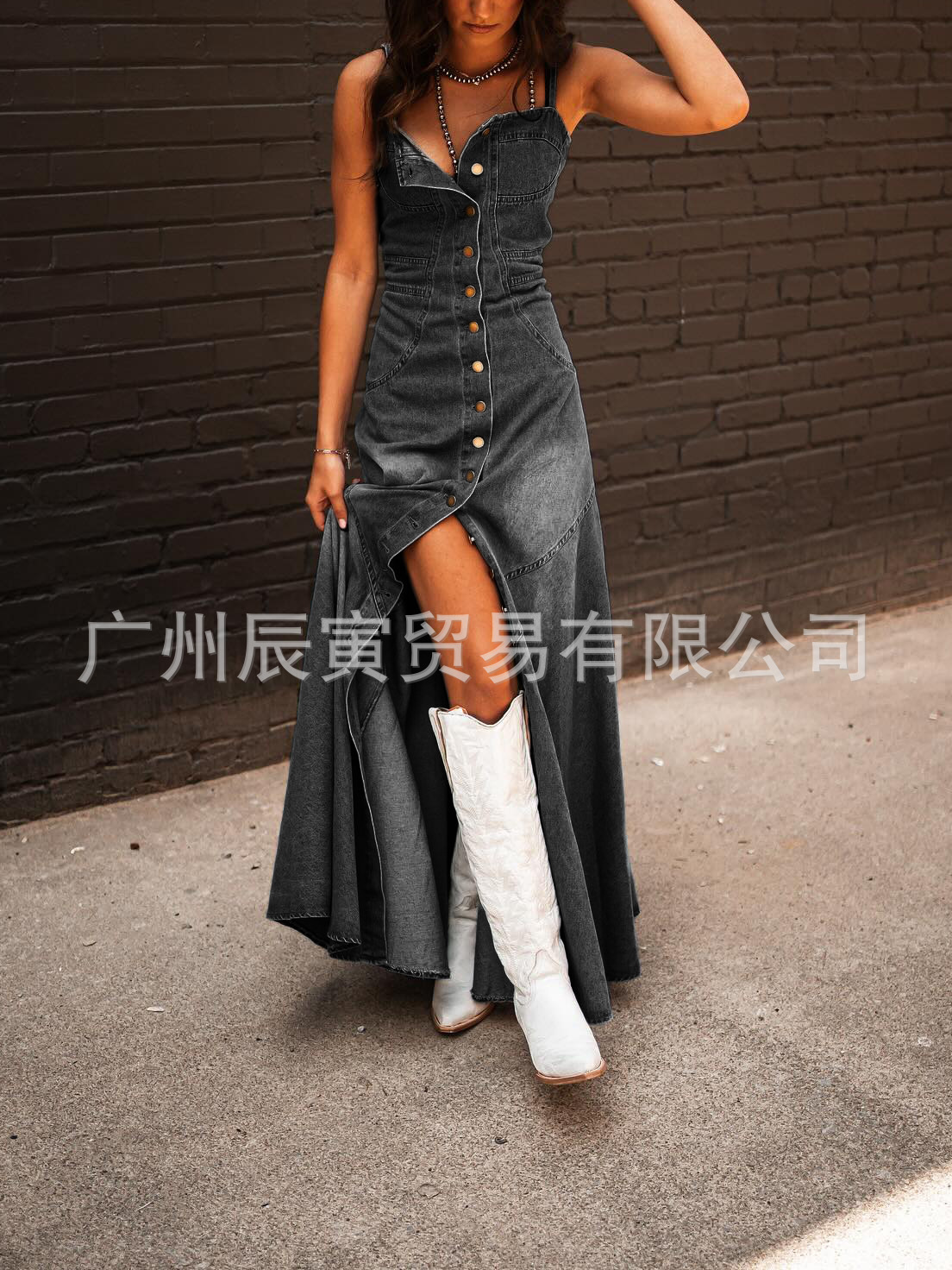 Women Denim Party Spaghetti Strap Dress Single Breasted Button Elegant Casual A-Line Split Hem Vintage Denim Summer Long Dress 240629