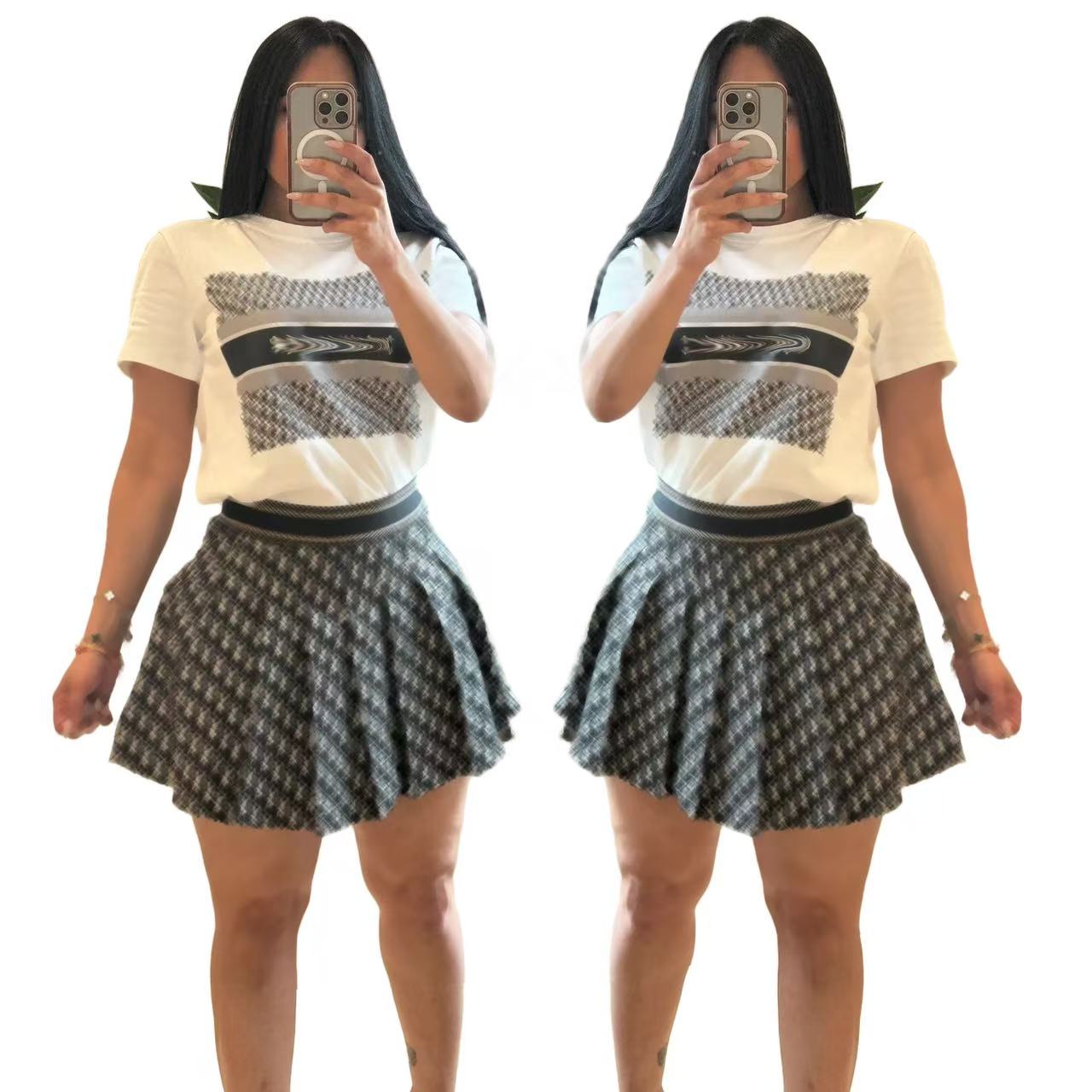 2025 Luxury women's dress T-shirt designer letter top with skirt two-piece set, contrasting color pleated skirt elegant casual daily women's knitted shirt set