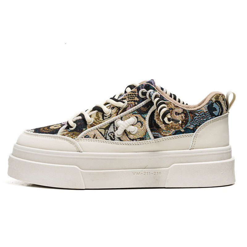 Men s canvas shoes 2025S original designer fashion new style breathable casual board shoes high quality fabric thick sole niche sports shoes outdoor s