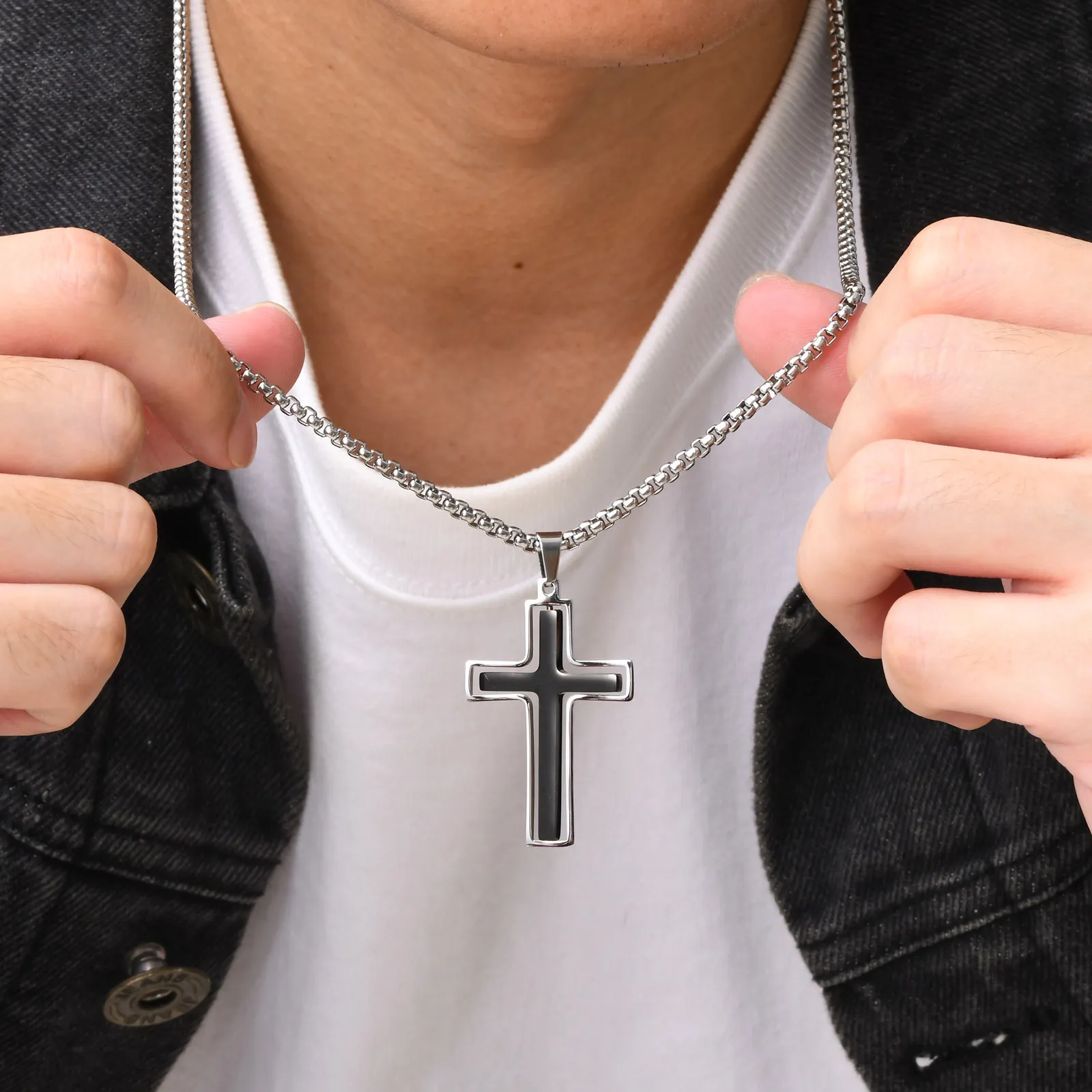 Rotating Stress Relief Cross Necklace for Men - Durable Stainless Steel Chain