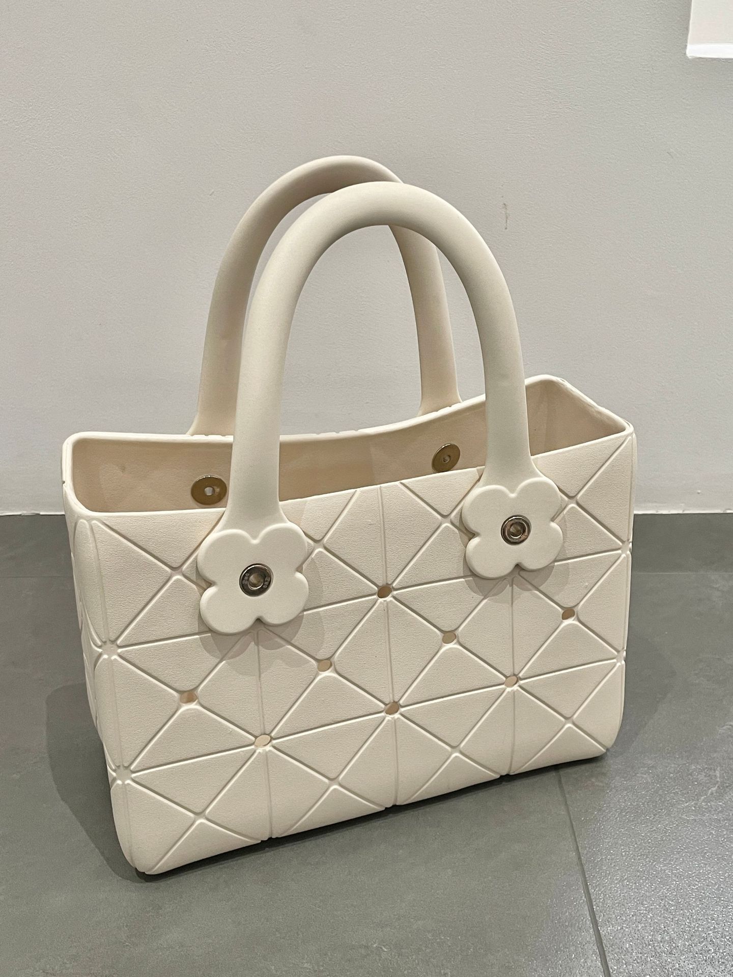 Free Shipping Large Capacity Summer New Plaid Handbag EVA Waterproof Fashionable Square Beach Bag