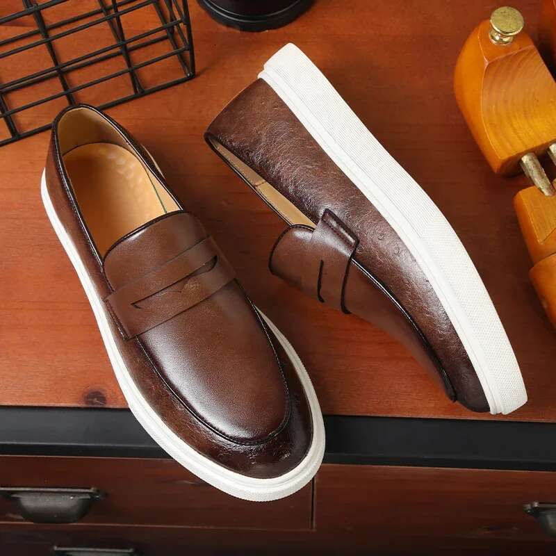 Men's Casual Shoes Emed Leather Men British Style Penny Loafers Mens Slip-On Thick Sole Outdoor Flats New Arrival