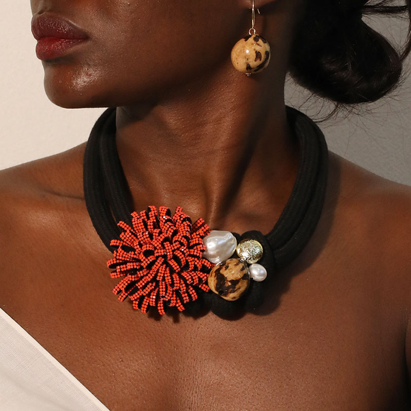 Statement Necklace with Red Flower Design for Women Trendy Wedding Party Jewelry Accessory