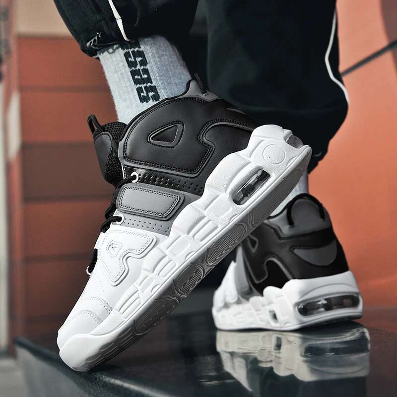 Versatile Basketball Shoes: Comfortable Soft Sole s for Trend y Casual Fashion