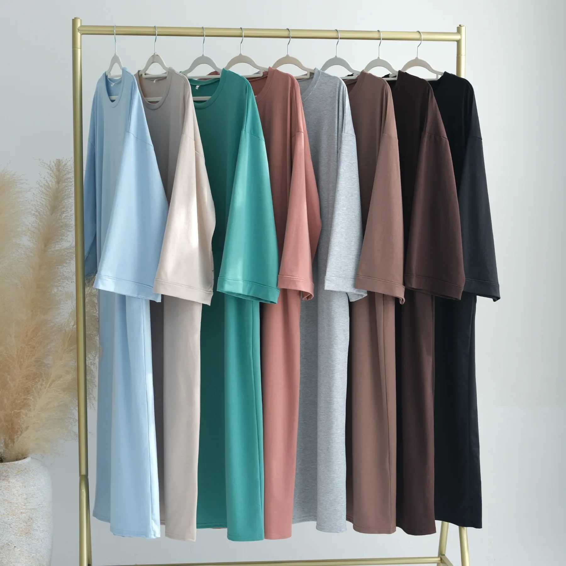 2024 New Modest Dress Solid Inner Skirt Slim Womens Dubai Abaya Eid al Fitr Islamic Costume Trkiye Arabian GownXJ250310