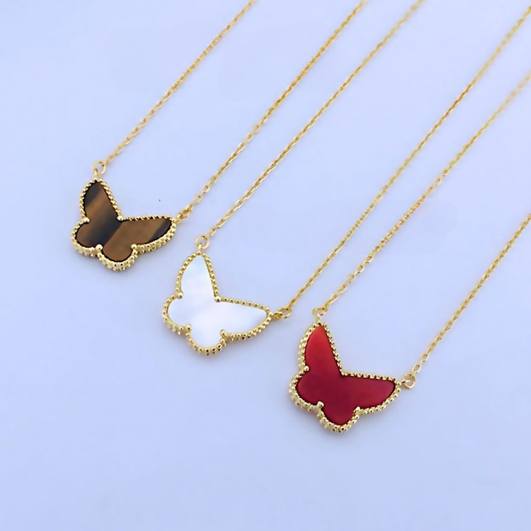 Cute butterfly designer pendant necklace choker for women 18k gold retro vintage luxury sweet animal white mother of pearl chokers necklaces jewelry