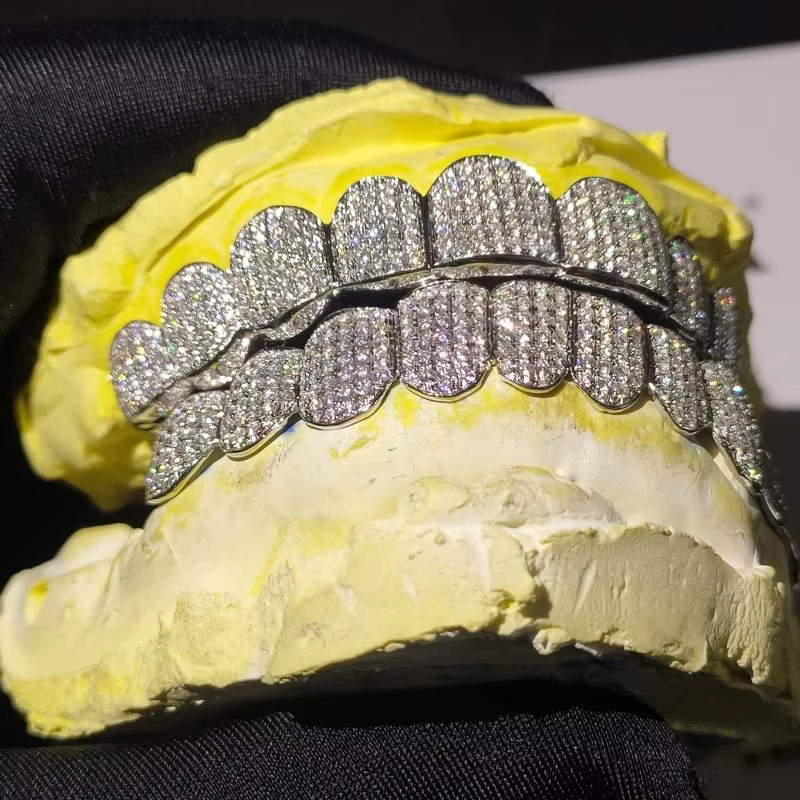 Custom Moissanite S Teeth Grillz Sier Dia Bling Tooth Grills for Men Women High-End Jewelry Pass Test