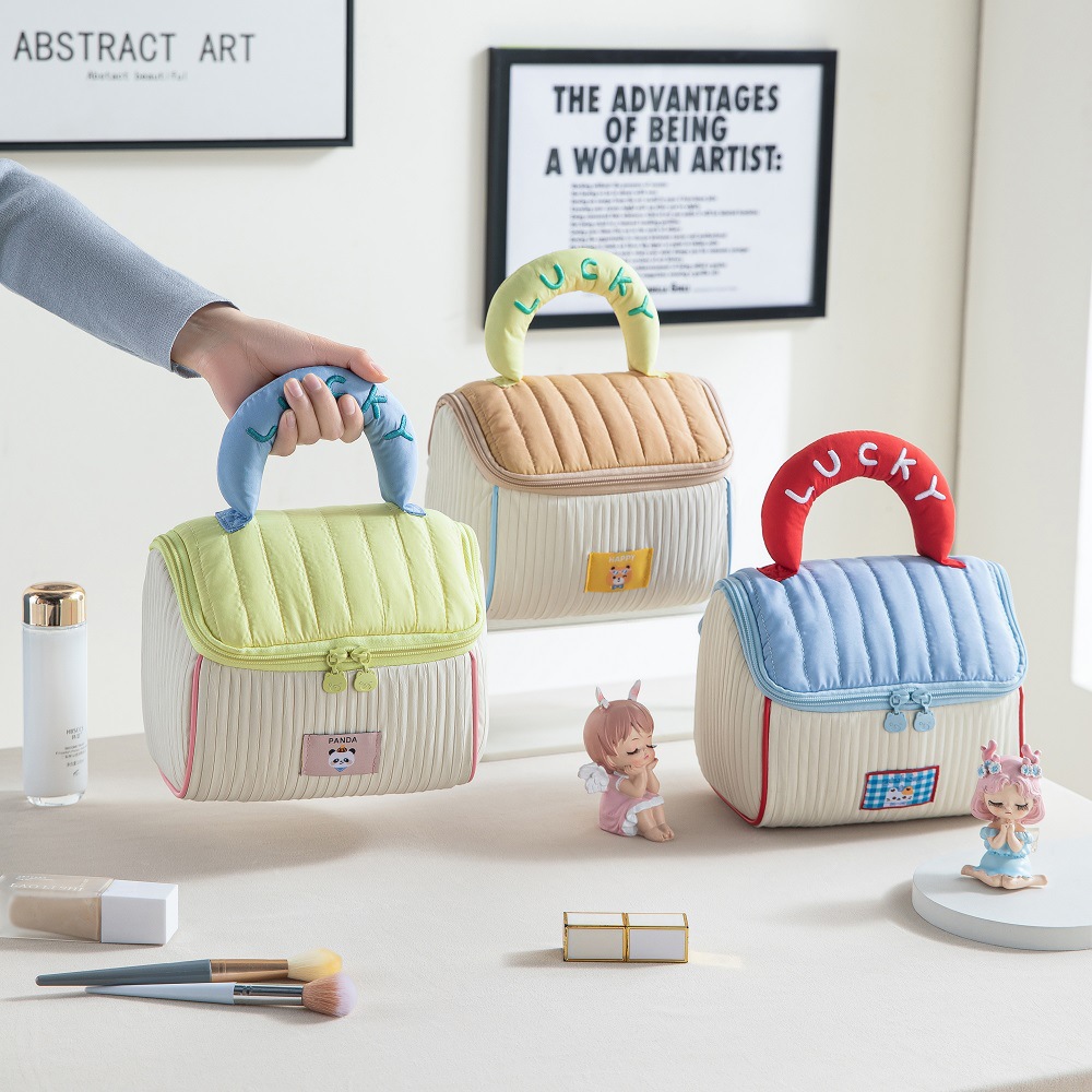 Cute House NEW Makeup Bag Girl Soft Waxy color contrast toiletry Travel portable Tote Large capacity storage bag 2025