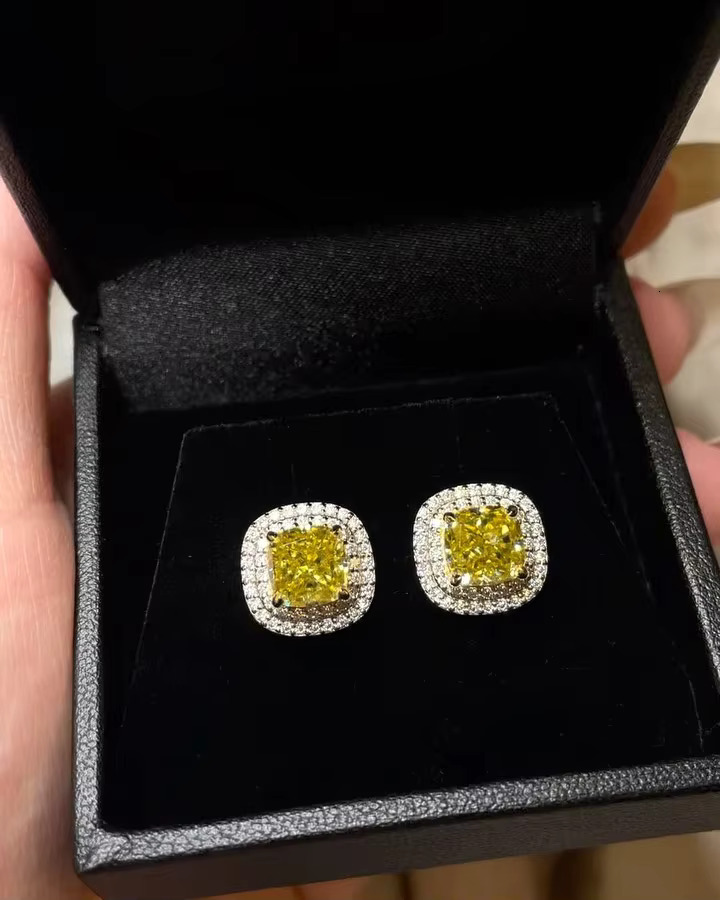 2025 New Design Vivid Yellow Color 1ct 6mm Moissanite Diamond Two halo 14k Solid Gold Stud Earring