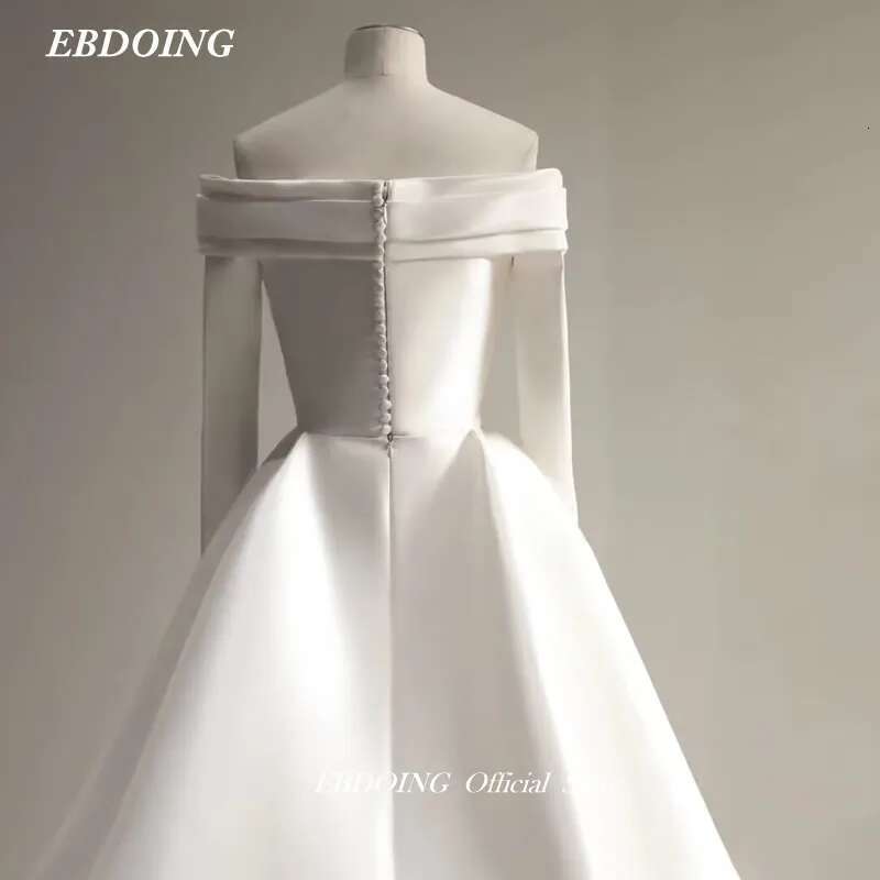 Newest Satin Mermaid Wedding Dress for Bride Boat Neck Neckline Long Sleeves Made to Order More Sizes Bridal Dresses
