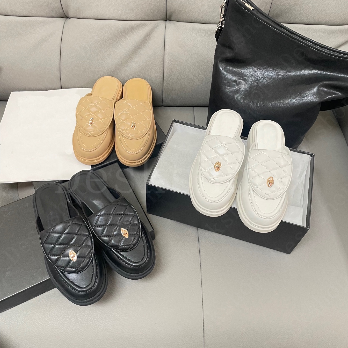 Designer Quilted Half Slippers Luxury Genuine Leather Loafers Mule Womens Buckle Moccasin Flat Ladies Dress Shoes Loafer Quilted With Gold Hardware Shoes