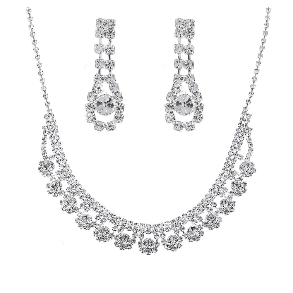 Sparkling 4-piece bridal zirconia complete jewelry set suitable for womens parties ious Dubai Nigeria wedding bridesmaid accessories 240906