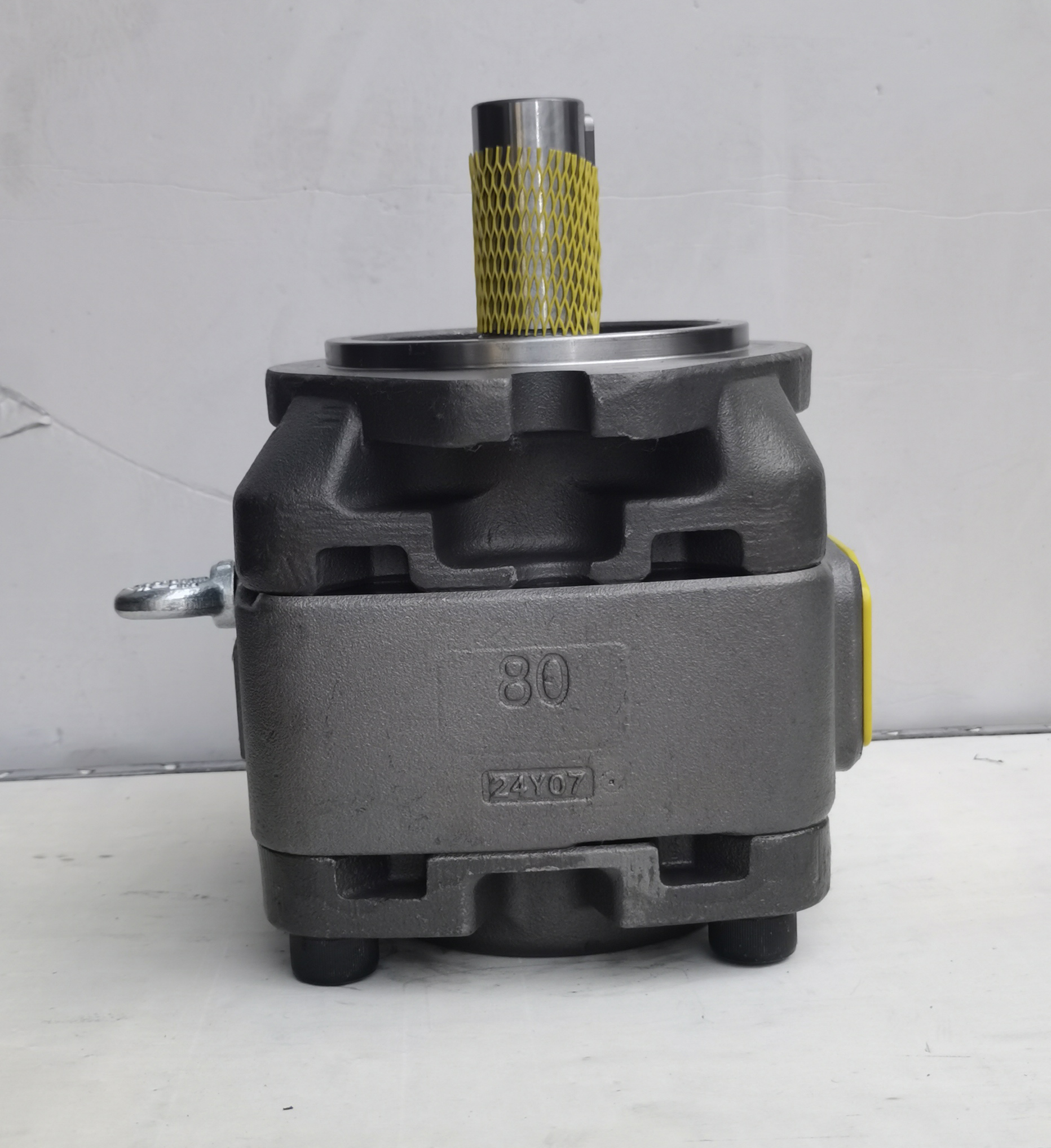 Industrial grade oil pump super pressure output global direct shipping