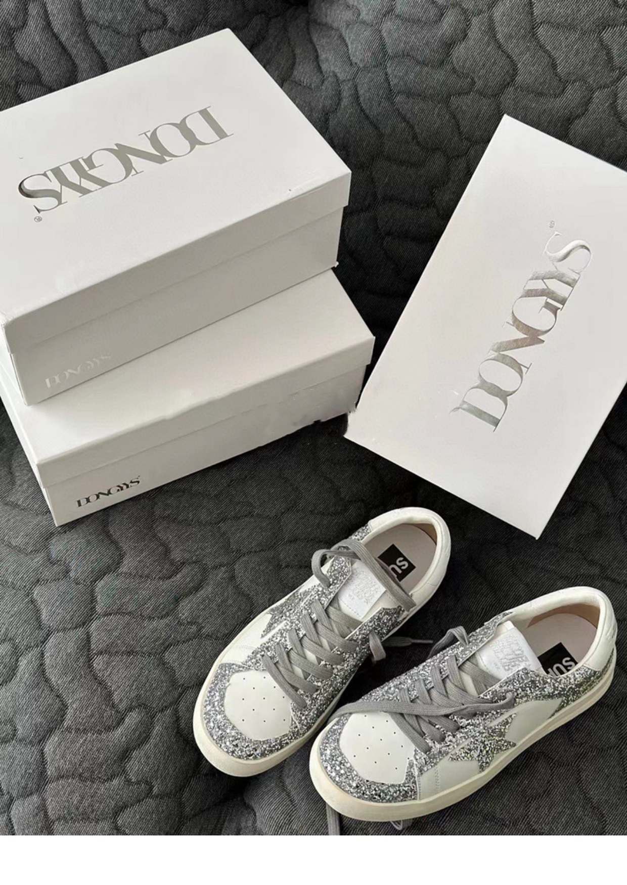 New style Women Star glitter Board Shoes Hot Sale Vintage White Shoes Thick-soled Athleisure Style Shoes Trendy silvery Free shipping size 35-40