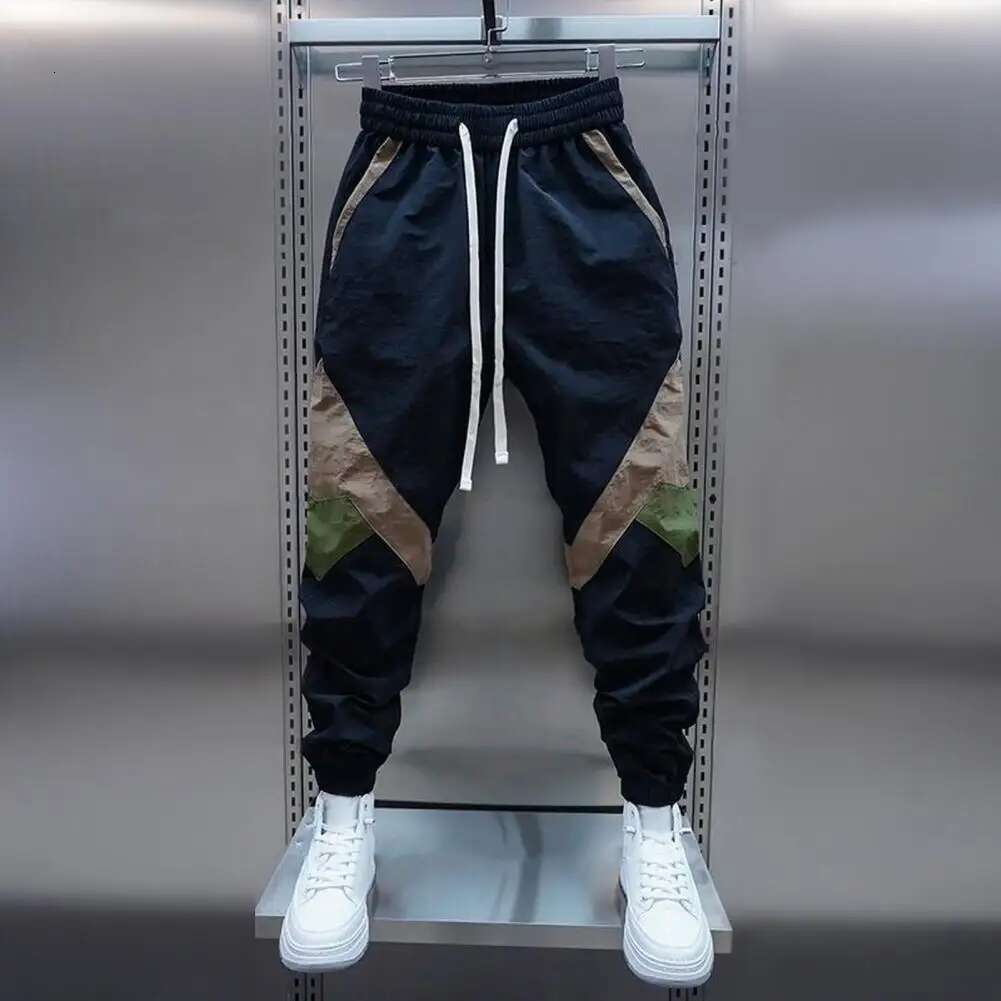 Men s Multi Pocket Elastic Jogging Pants Khaki Pants Harem Multi Pocket Fashion Designer High quality Pure Cotton Oversized Loose Casual Pants 2025 Su