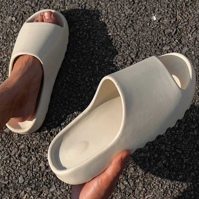 Fiable Slippers for both men and women soft comfortable waterproof N-Slip casual Versatile Slip Home SandalsXJ250311