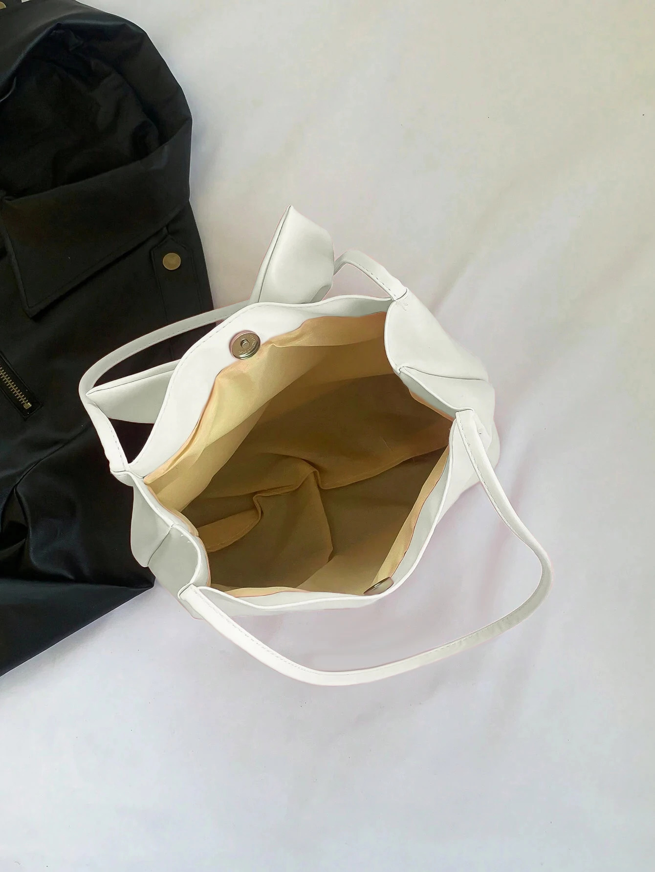 Fashionable Large Capacity Bow Knot Shoulder Bag Cute Kawaii Bow Decor Water Bucket Bag Lightweight Casual Handbag R250311