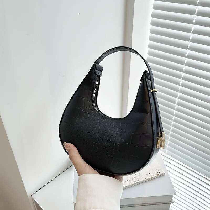 Bag Half Moon Vintage PU Leather Small Handbag Brands Women Shoulder Bags Retro Black Ladies Armpit Purses Girls Totes