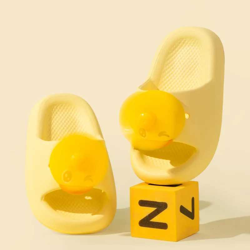 Childrens Sandals Funny Duck Boys Baby Animal Slippers Summer Breathable Indoor Childrens Sandals Cute SlippersT250311