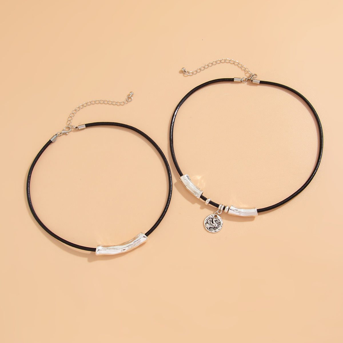 Retro National Relief Pendant Women's Necklace Superior Sense Simple Double Curved Pipe Collar