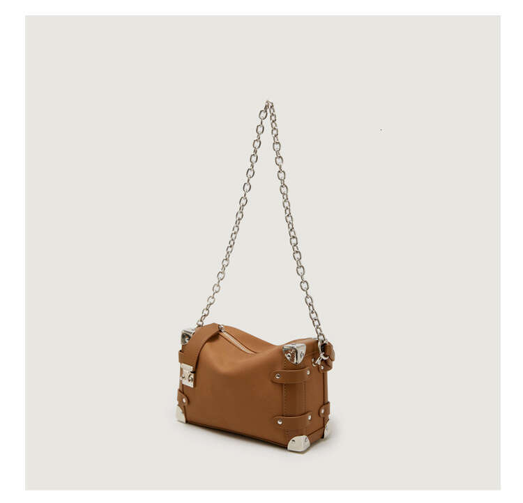 Women's Bags Crossbody autumn handbag casual simple chain fashionable temperament high-end punk bag for women momei