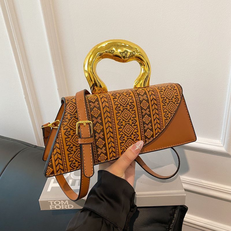 French Shell 2024 New Trendy Western Style Electroplated Handbag Printed Splicing Bag