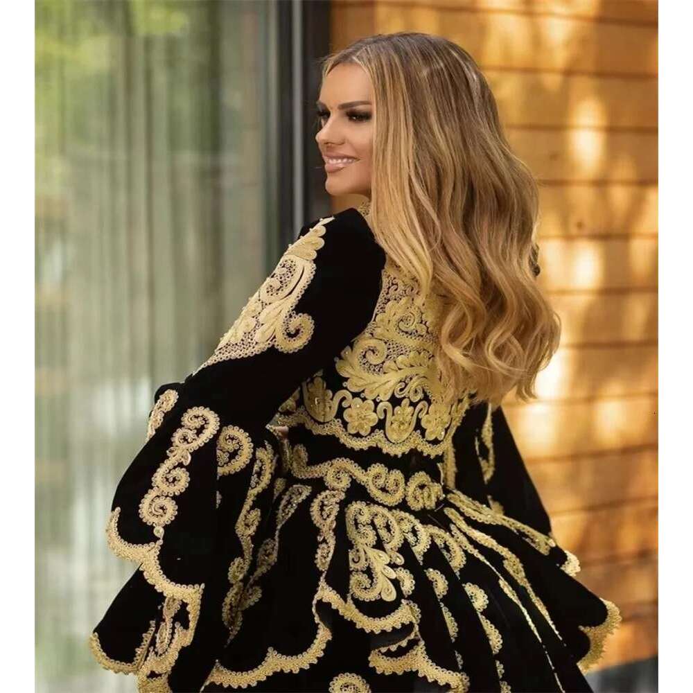2025 Traditional Kosovo Albanian Evening Dress Kaftan Moroccan Long Sleeve Gold Applique Muslim Arabic Prom Gown